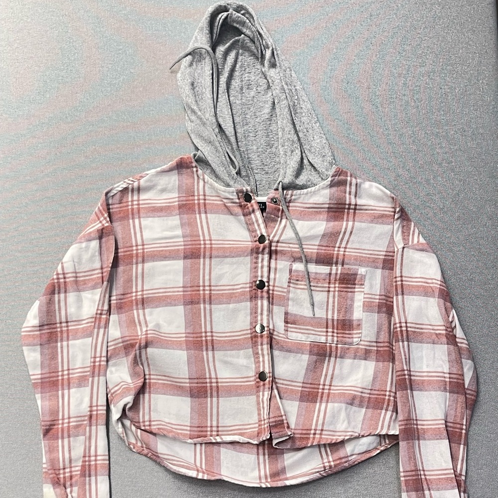 Rue21 Pink Plaid Cropped Flannel Hoodie Medium Button Front Y2K Streetwearโ